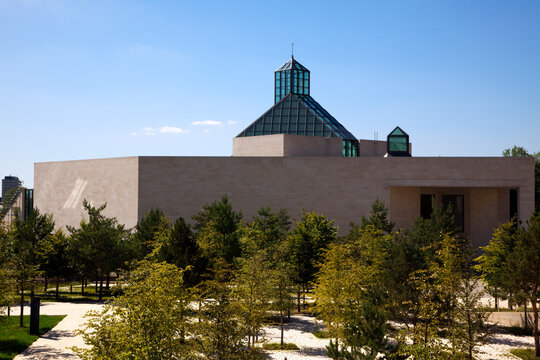 Museum of Modern Art at the City of Luxembourg. Mus&eacute;e d&rsquo;Art Moderne Grand-Duc Jean (MUDAM), 