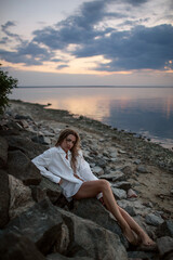 Untamed elegance on rocky beach