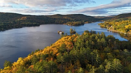 Obraz premium Autumn in the Adirondacks
