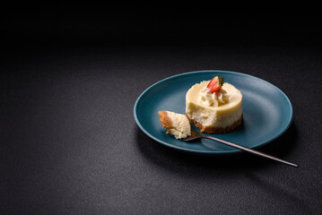 Sweet cheesecake tart with strawberries and mascarpone