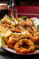 fried shrimp with lemon