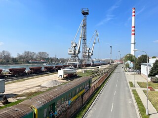 Obraz premium port in the town of Komárno on the Danube 