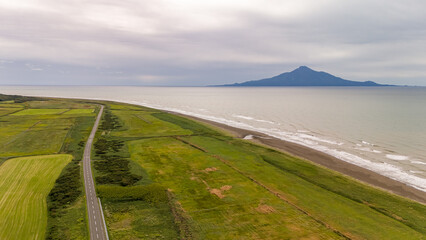 北海道　オロロンライン　利尻富士　空撮