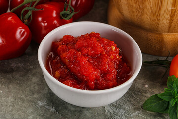 Fresh tomato puree pasta sauce