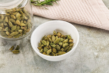 Dry Cardamom - aroma seasoning flavour