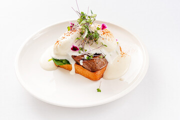 beef steak on  toast and sauce