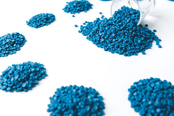 Blue plastic grain, plastic polymer granules,hand hold Polymer pellets, Raw materials for making water pipes, Plastics from petrochemicals and compound extrusion, resin from plant polyethylene.