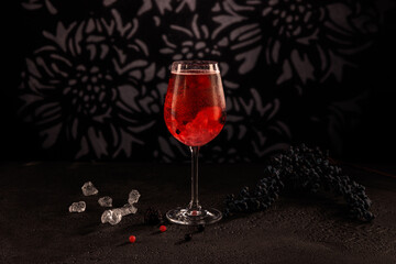 Wildberry Lillet Cocktail im Glas