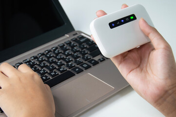 The concept of connecting to the internet with Pocket Wifi devices, wireless connection