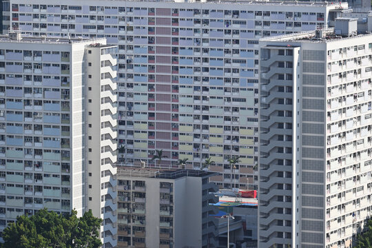 香港の虹色の団地