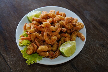Camarão Empanado - Fritura - Tira Gosto