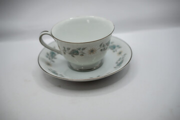 old collectible porcelain antiques