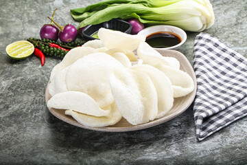 Vietnamese starter appetizer Crab chips