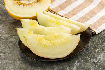 Sweet juicy ripe melon slices