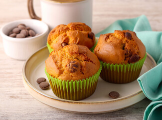 Peanut butter and chocolate chips muffins