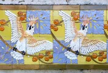 faience Boulanger, Cacatoès à huppe jaune,.Cacatua galerita, Sulphur crested Cockatoo © JAG IMAGES