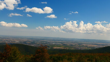 Blick n das Wiener Becken vom Eisernen Tor