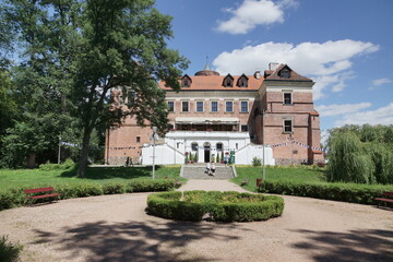 Zamek Uniejów.