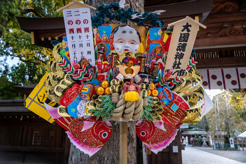 大國魂神社　酉の市の熊手