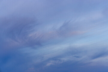 Obraz premium Serene Cloudscape over British Columbia, Canada at Dusk