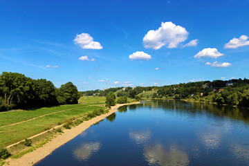 Fototapeta premium View from the ship over the Elbe towards Dresden in summer