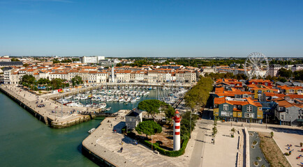  La Rochelle. Le quartier contemporain du Gabut prés du vieux port . Charente Maritime . Nouvelle...