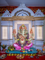 Obraz premium Beautifully decorated Statue of Lord Ganesha