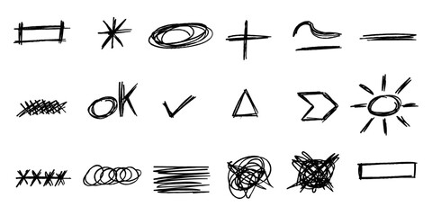 Ensemble de visuels dessinés à la main. Ovales, flèches, triangle, étoile et rectangles gribouillés, imitation rature au crayon