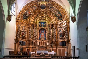 Fototapeta premium the interior of a church with a large altar .Puente La Reina, Navarra, Spain