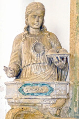 Particolare mezzo busto sant'Agata nel Santuario di Roca Vecchia nel Salento 3161