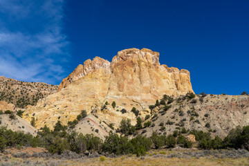 Fototapeta premium Stunning Landscapes Along the Cottonwood Canyon road in Southern Utah, America, USA.