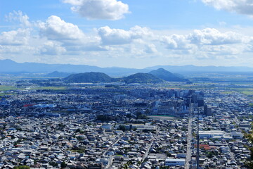 滋賀県八幡山から見る近江八幡市街地の景色