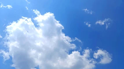 blue sky with clouds © Ariffu