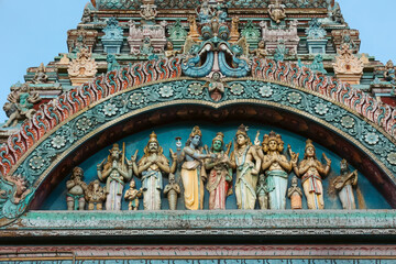 Obraz premium Meenakshi temple or Minakshi Sundareshwara Temple Madurai Tamil nadu India