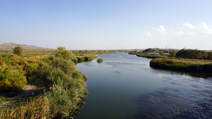 Obraz premium Historical bridge and stone inn from the Seljuk period located in Kırşehir Central Kesikköprü Village