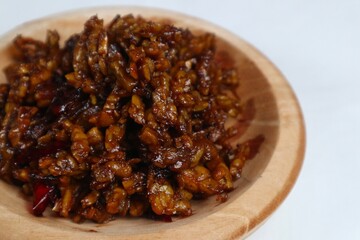 fried tempeh with chili sauce