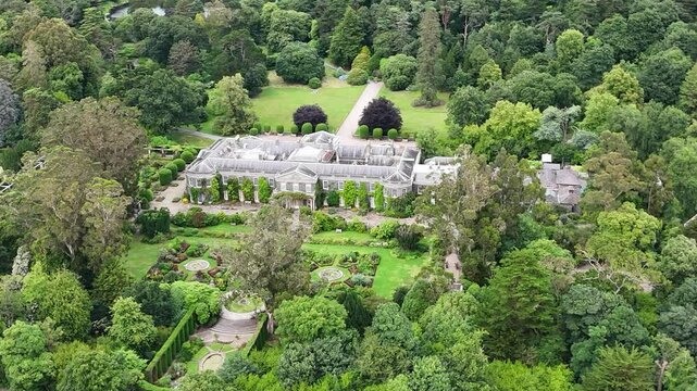 manoir sur le lac de Strangford en Irlande du Nord pr&egrave;s de Belfast