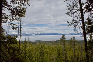 Obraz premium clouds over the lake