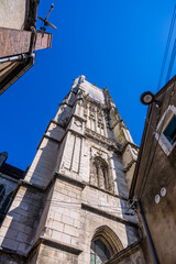 L' Église Saint-Pierre d' Auxerre