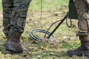 The military searches for mines