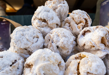Rothenburger Schneeball - snowball pastry from the Rothenburg