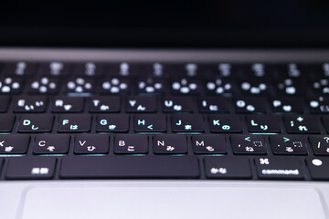 ノートPCのキーボード　黒