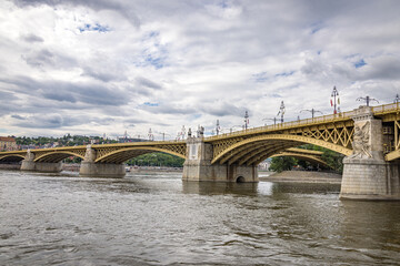 Margaret Bridge (Margit híd) across the River Danube, Budapest, Hungary