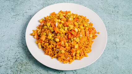 Bulgur and corn dish plate