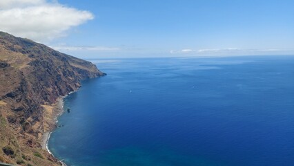 oceano, mar, azul, montanha, percípicio, costa, ilha, agua, ondas, ilha da madeira, turismo,...