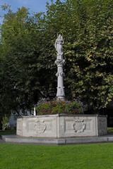 Marienbrunnen bei der Hofkirche, Stadt Luzern, Schweiz