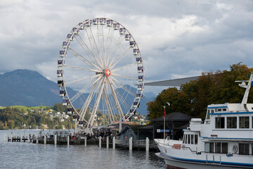 Riesenrad  an der Luzerner Määs, Stadt Luzern, Schweiz