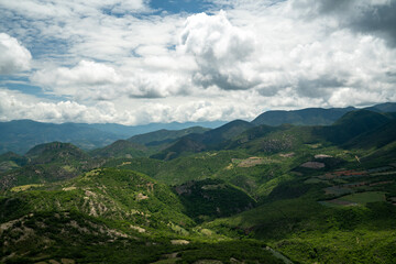 Naklejka premium HIerve el Agua, formation géologique particulière située dans l'État de Oaxaca au Mexique