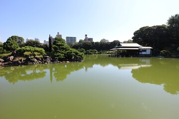 Ryotei House and Dai-Sensui Pond in Kiyosumi Garden, Tokyo, Japan