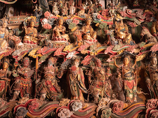 The exquisite clay sculptures in Guanyin Hall